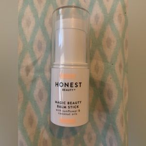 New Honest Beauty Magic Beauty Balm Stick